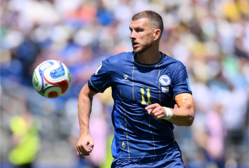 Dzeko là niềm hy vọng của Bosnia và Herzegovina